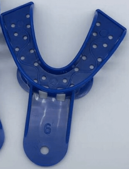 Impressions Tray - Lower Teeth - Medium 